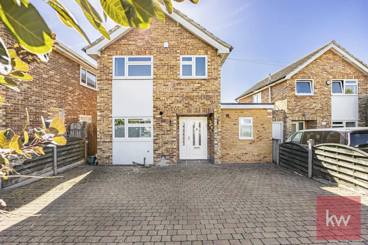 Slough, SL1, photo 20