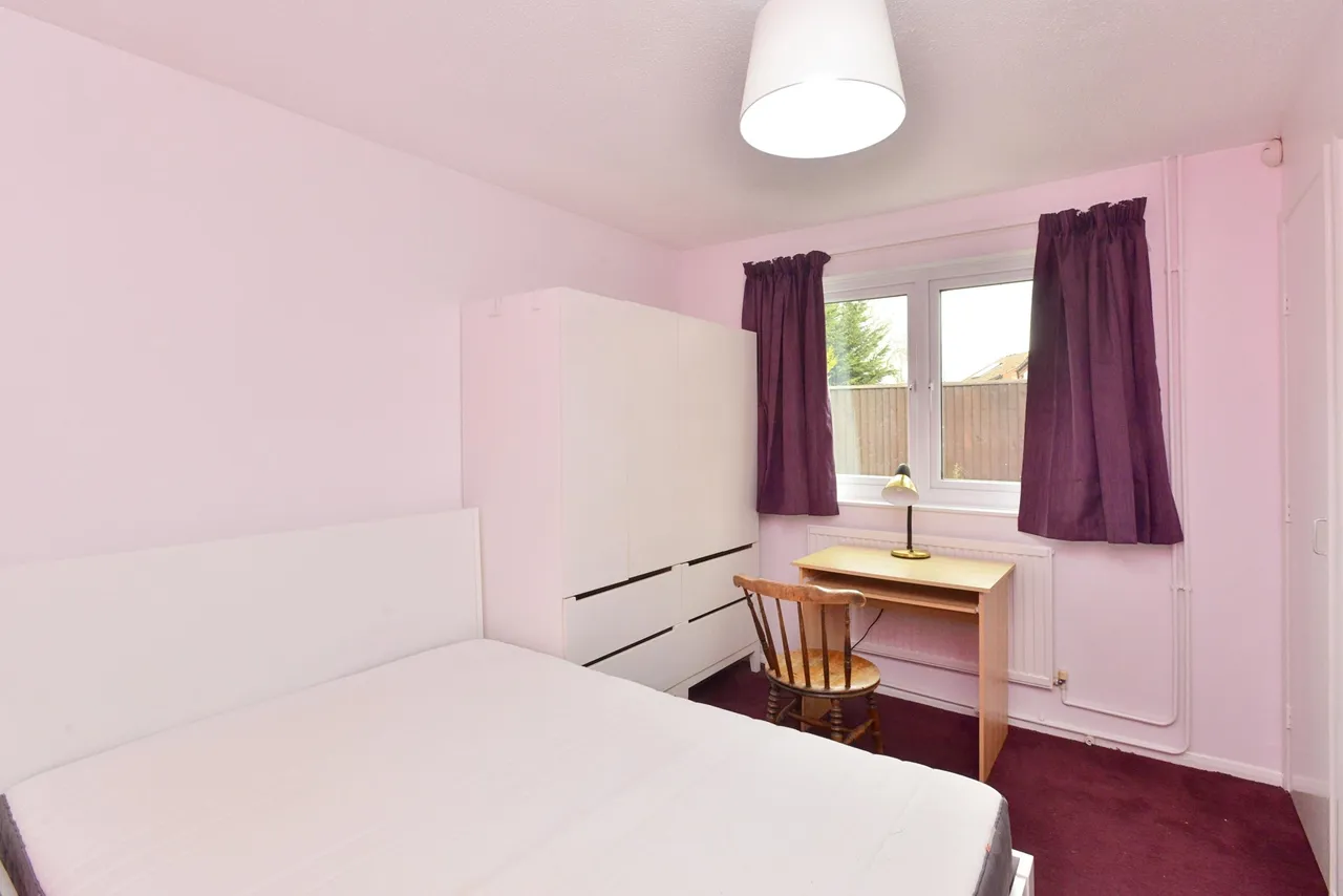 Clay Hill, Two Mile Ash, Milton Keynes, Buckinghamshire, MK8, photo 7