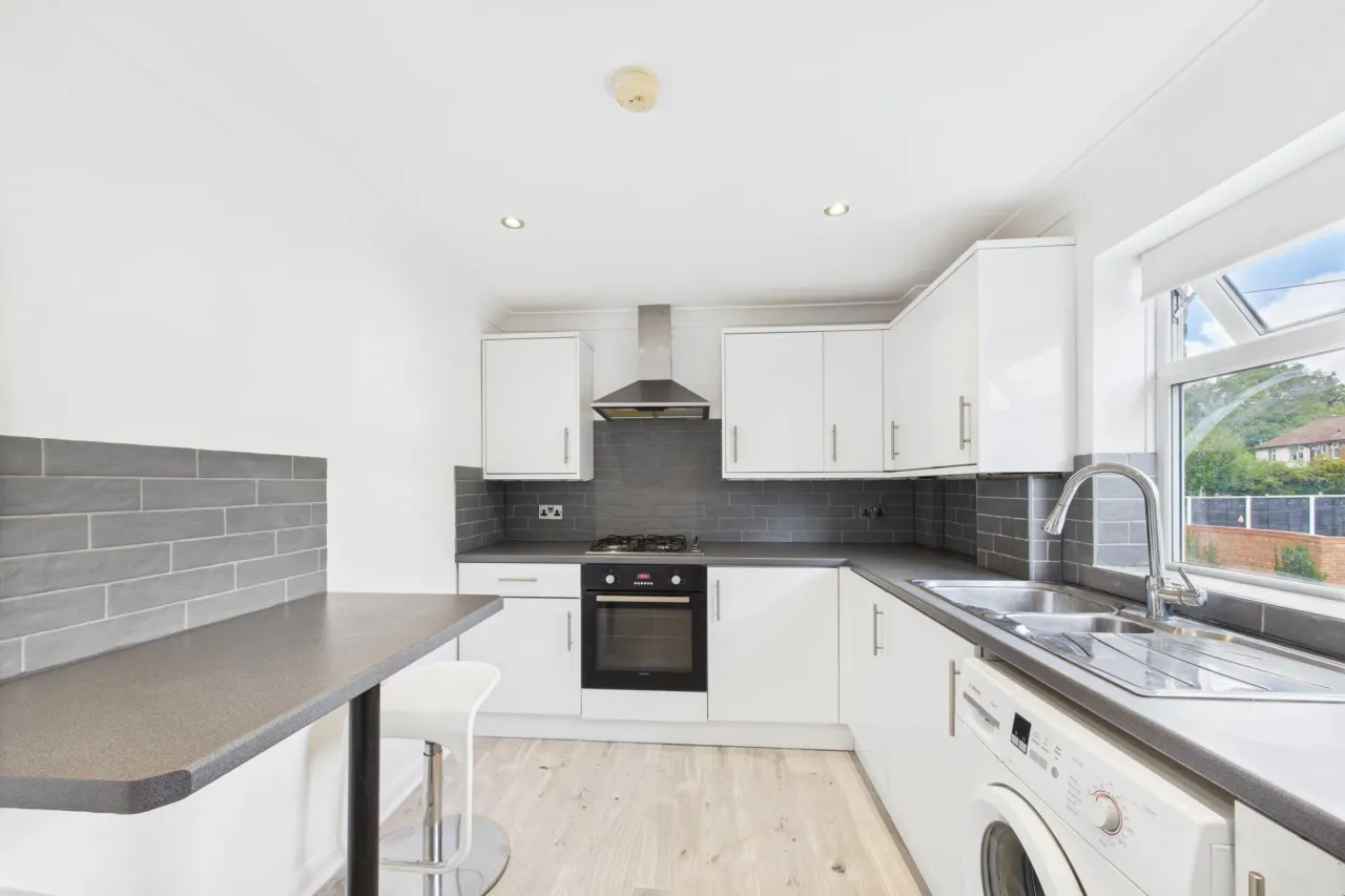 2 bed flat for sale, Turners Hill, Hemel Hempstead, HP2