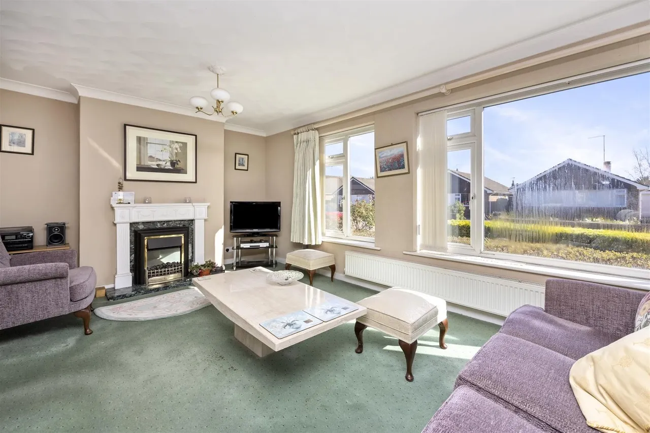 Cumberland Avenue, Goring By Sea, Worthing, photo 6