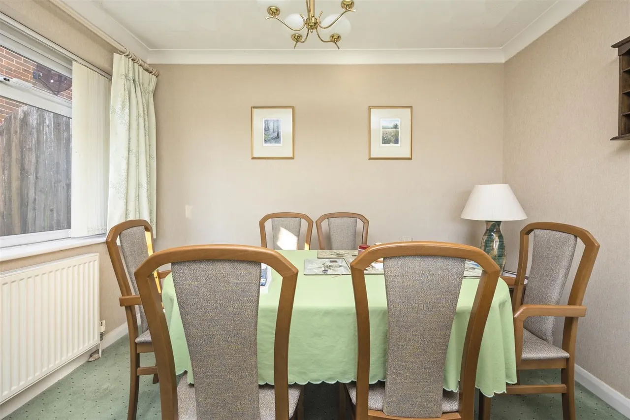 Cumberland Avenue, Goring By Sea, Worthing, photo 8