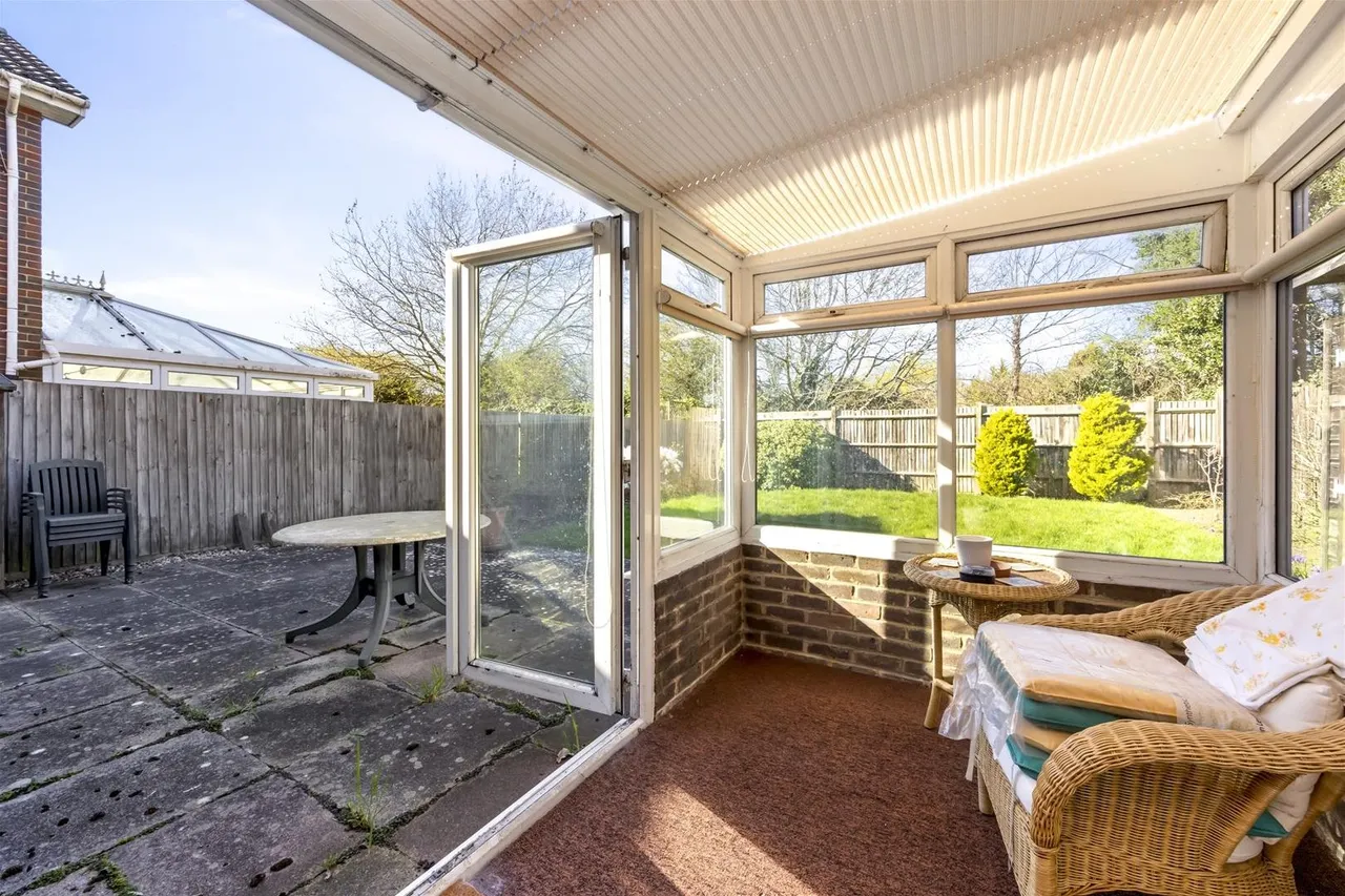 Cumberland Avenue, Goring By Sea, Worthing, photo 2