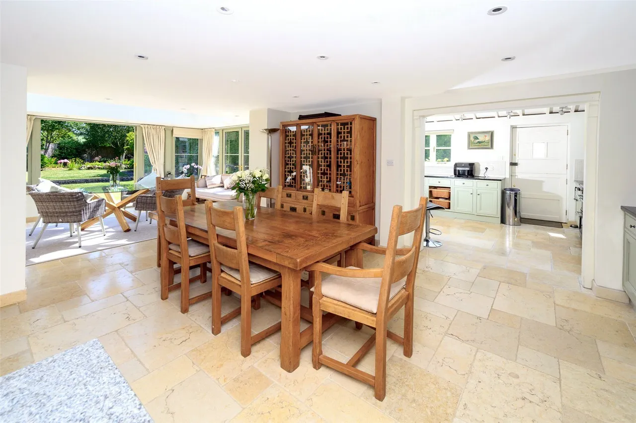 Tarrant Monkton, Blandford Forum, DT11, photo 8