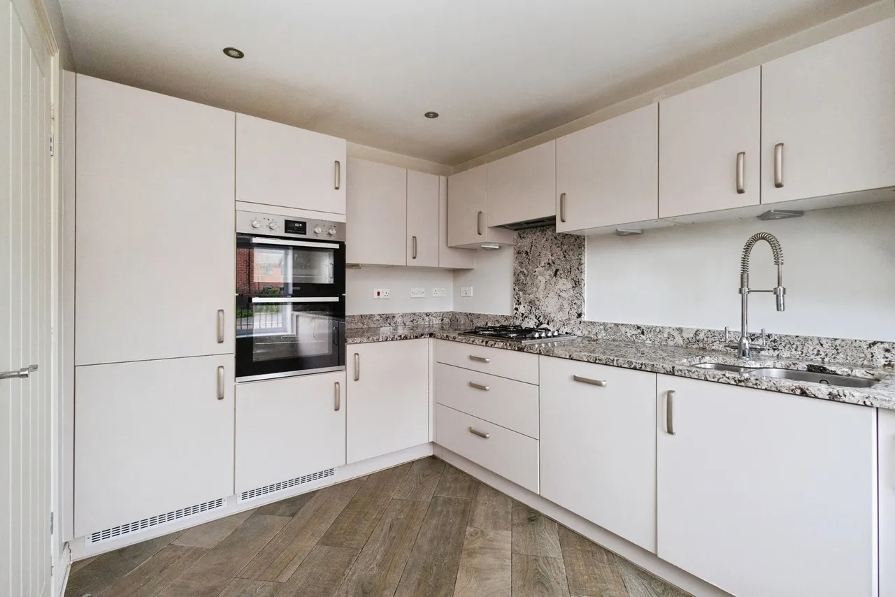 Thorn Way, Audenshaw, Manchester, Greater Manchester, M34, photo 2