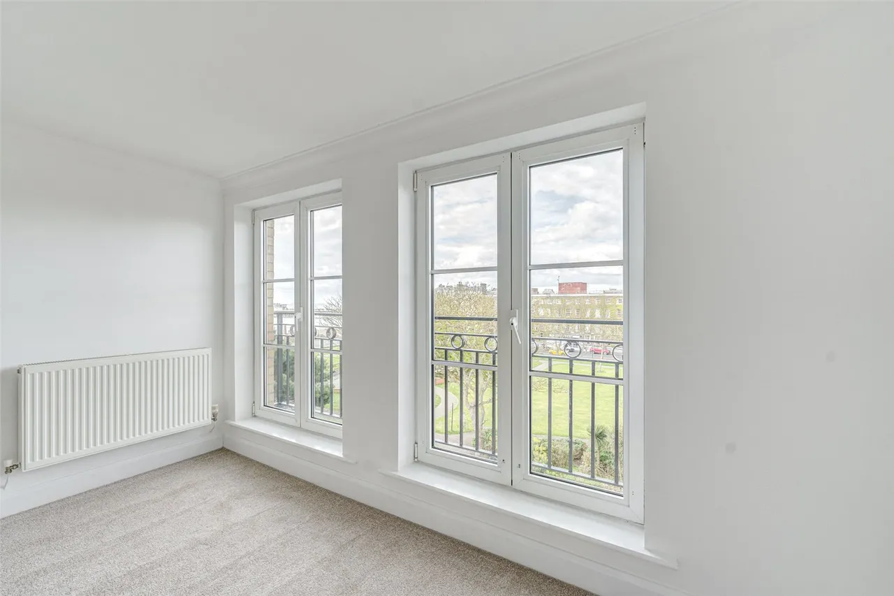 Steyne Gardens, Worthing, BN11, photo 6