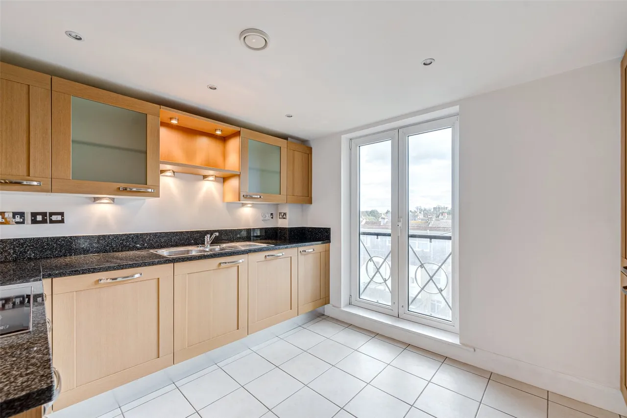 Steyne Gardens, Worthing, BN11, photo 4