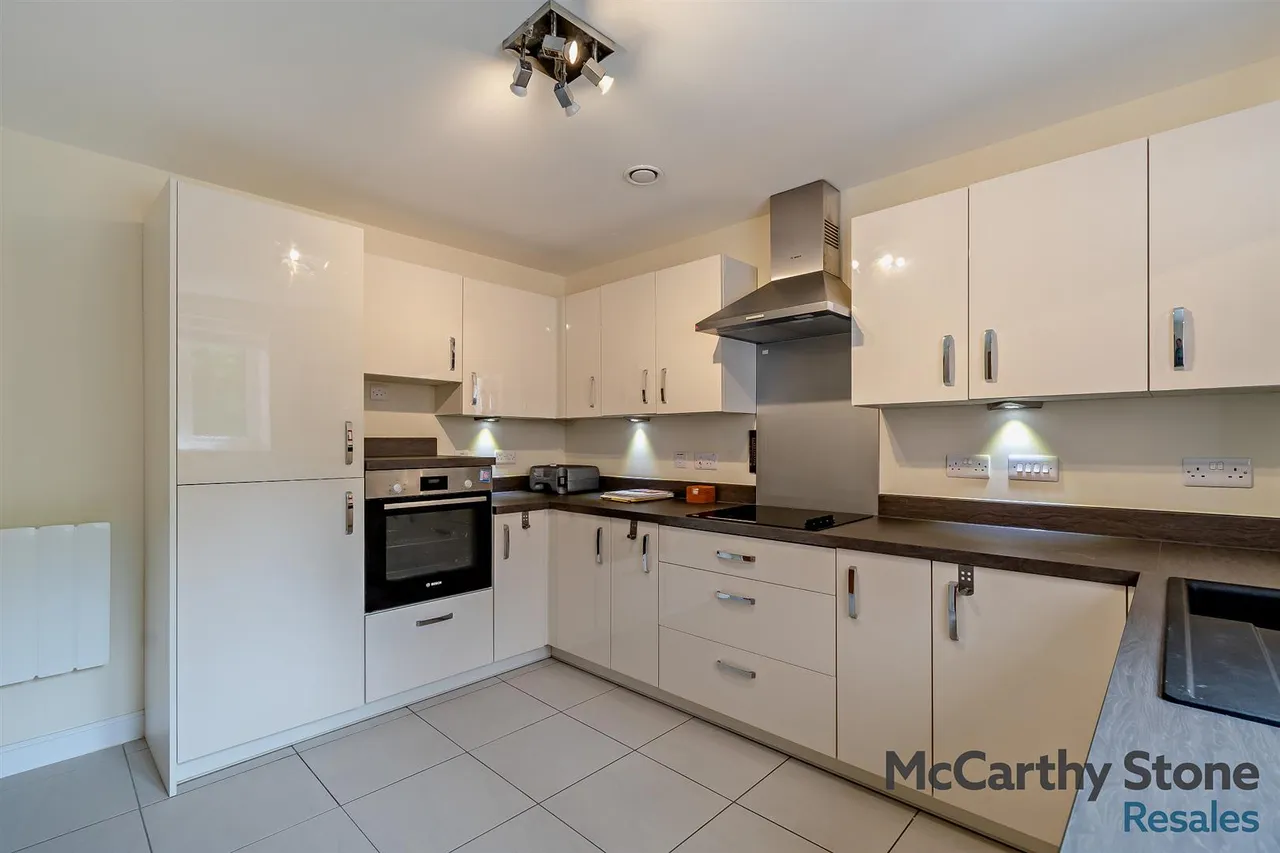 Filey Road, Scarborough, YO11, photo 11