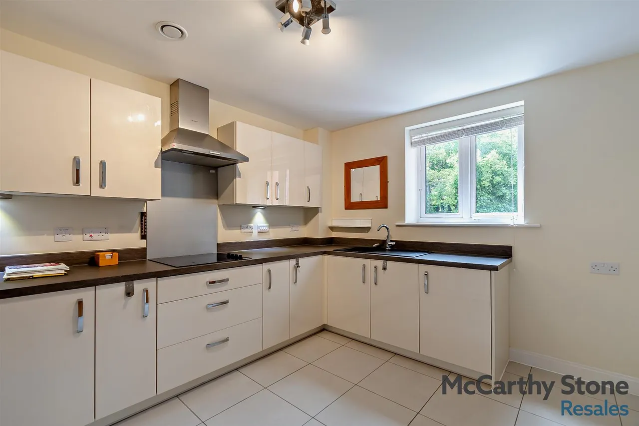 Filey Road, Scarborough, YO11, photo 5