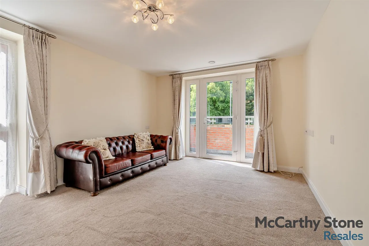 Filey Road, Scarborough, YO11, photo 3