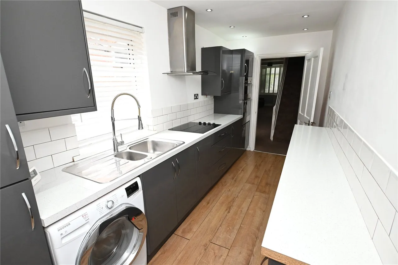 Yardley Wood Road, Moseley, Birmingham, B13 9JW, photo 4