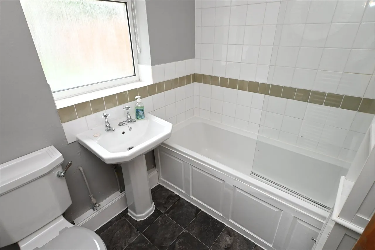 Yardley Wood Road, Moseley, Birmingham, B13 9JW, photo 7