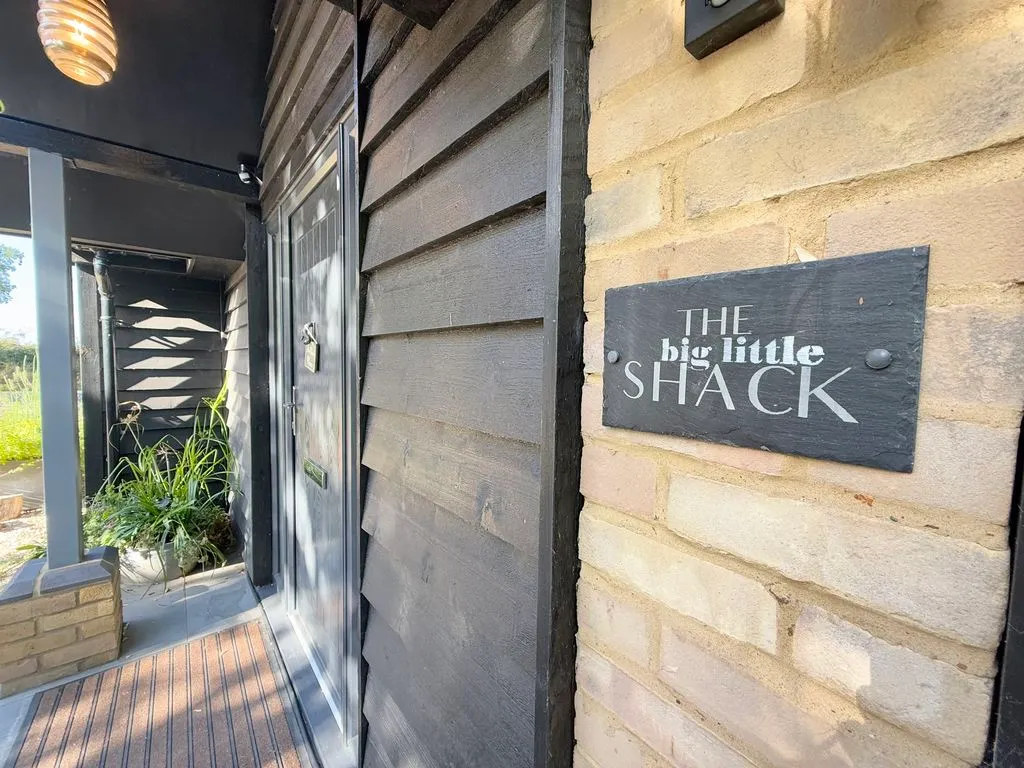 The Big Little Shack & Cozy Cottage, Crafton, LU7, photo 16
