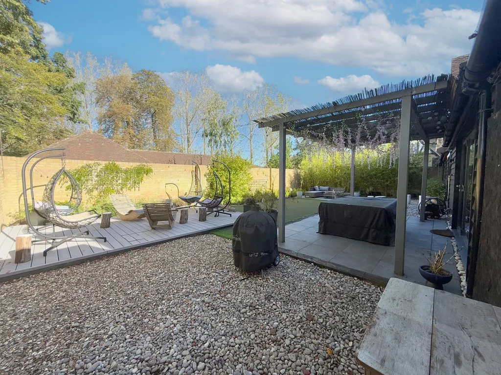The Big Little Shack & Cozy Cottage, Crafton, LU7, photo 12