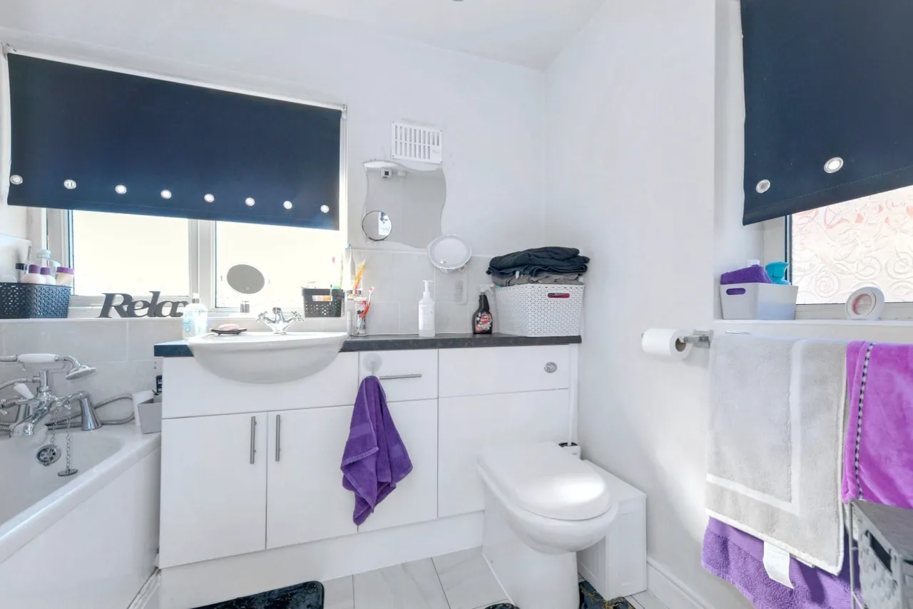 Grange Road, Ketley Bank, Telford TF2 0AY, photo 11