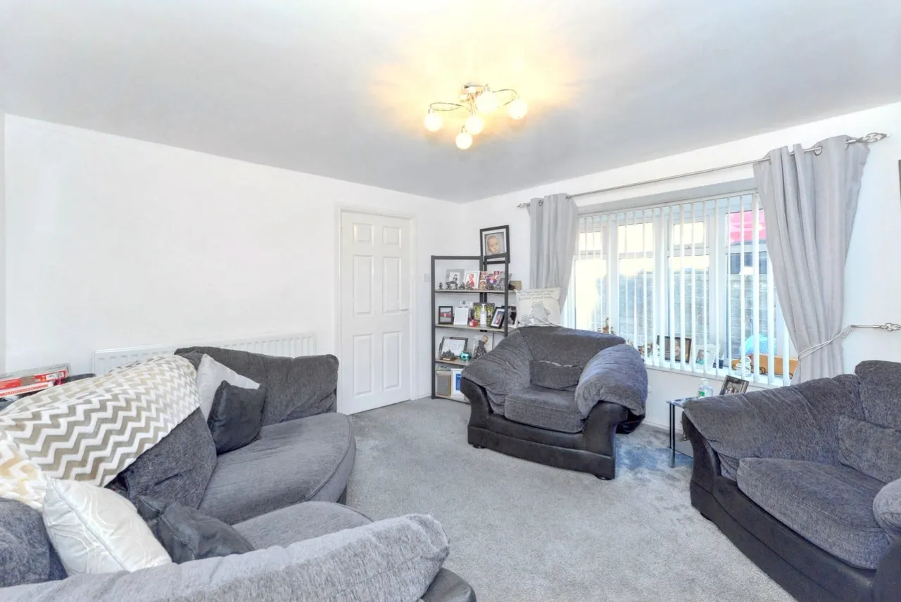 Grange Road, Ketley Bank, Telford TF2 0AY, photo 6