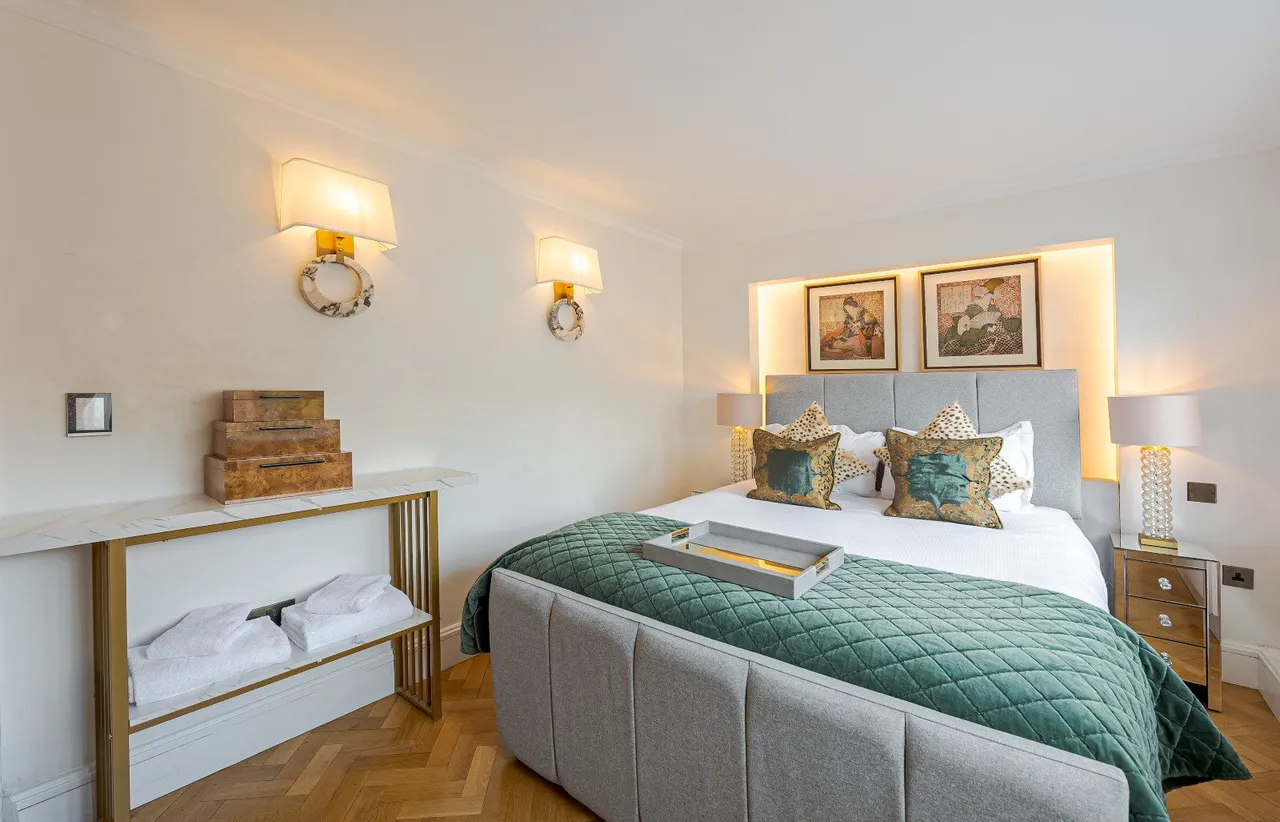 Hans Crescent, Kensington and Chelsea, London, SW1X, photo 7