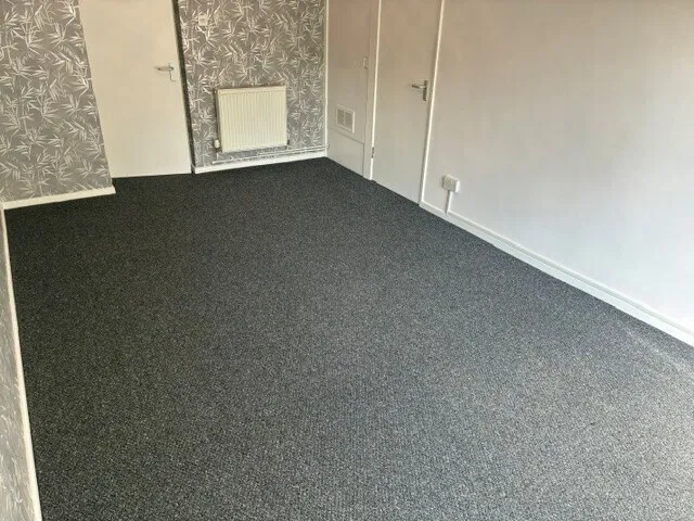 Howards Grove, SO15, photo 3