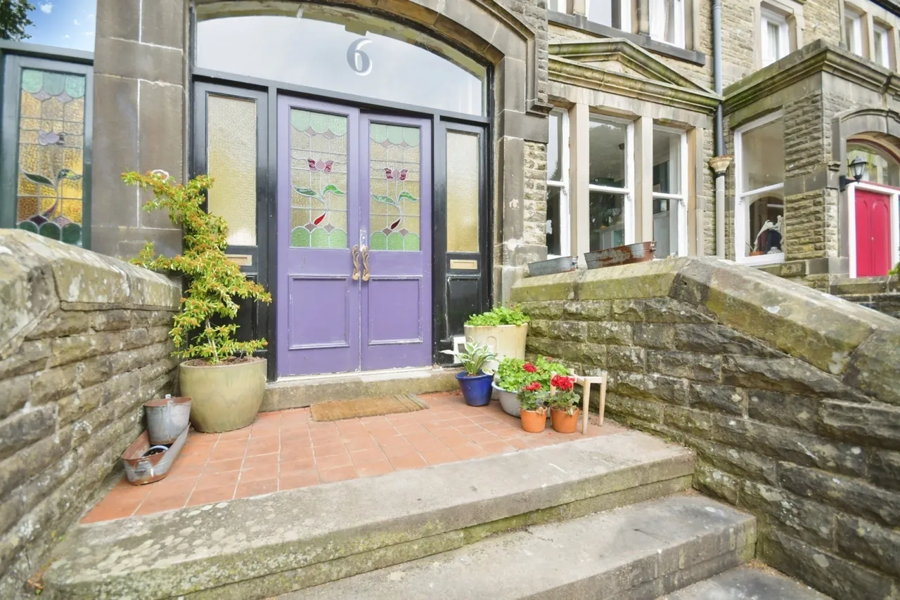 St. James Terrace, Buxton, Derbyshire, SK17, photo 2