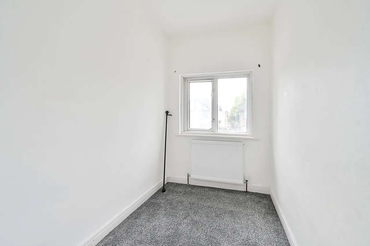 Feltham, TW14, photo 8