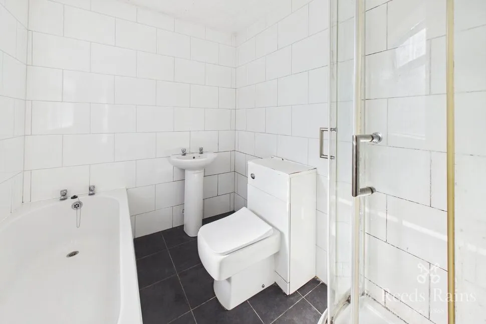 Green Lane, Widnes, WA8, photo 16