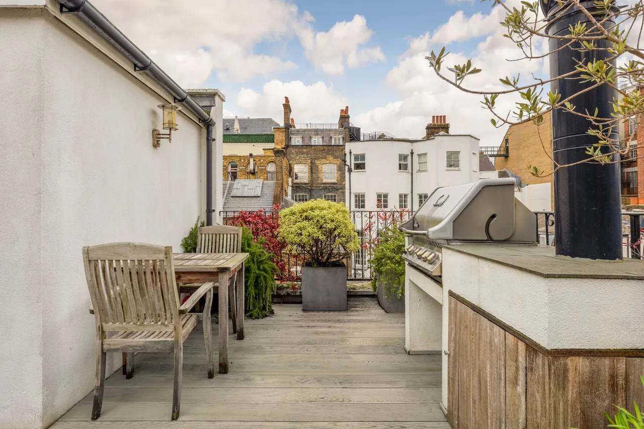 Shepherd Street, Mayfair, W1J, photo 13
