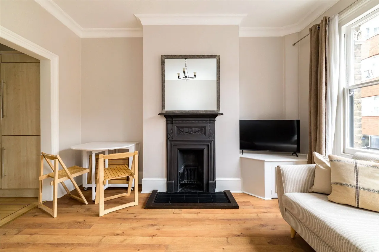 Tabard Street, London, SE1, photo 2