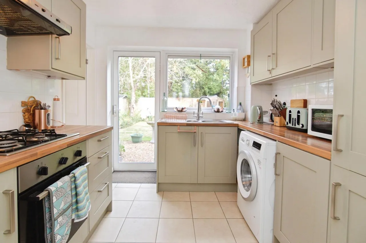 Delane Drive, Wokingham, RG41, photo 4