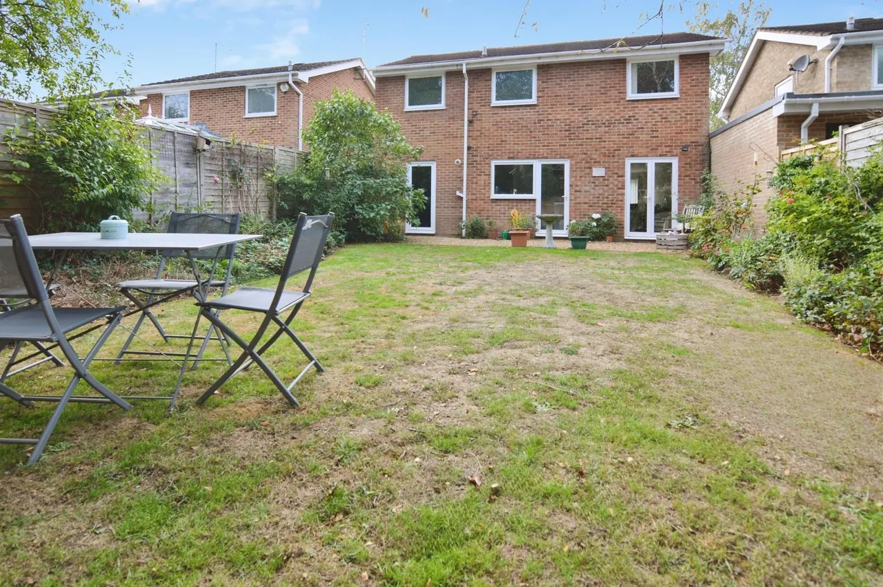 Delane Drive, Wokingham, RG41, photo 14