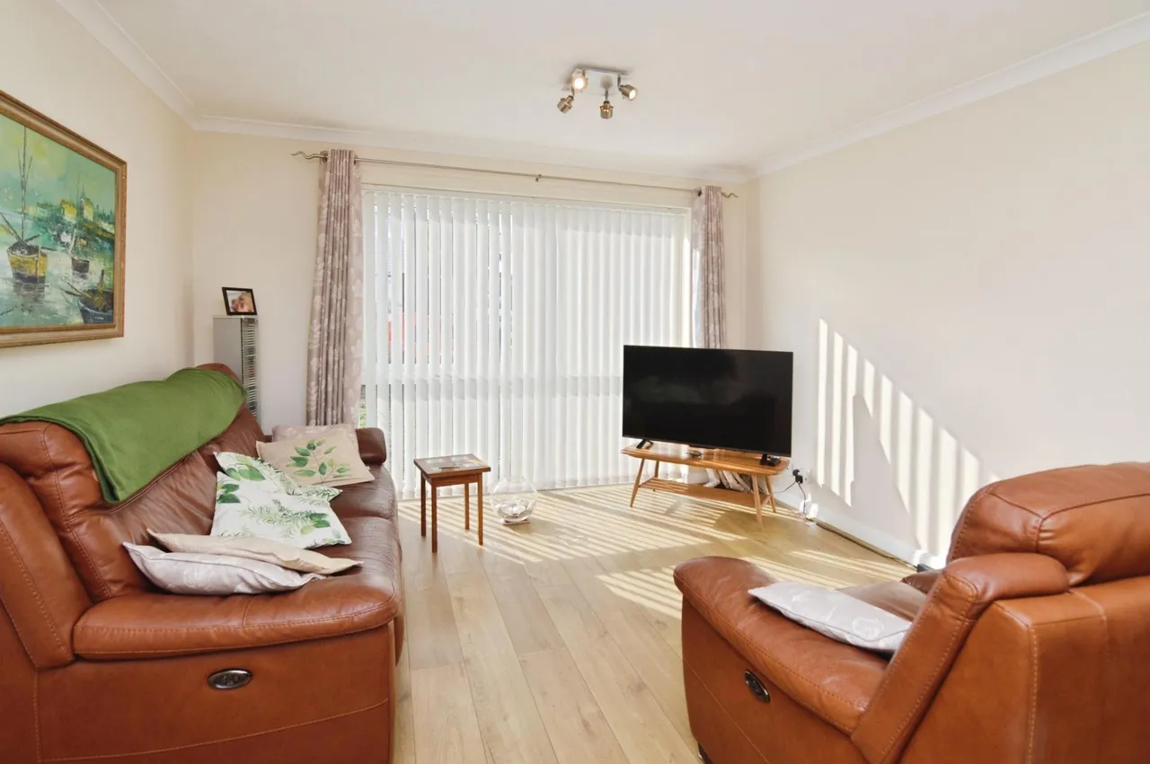 Delane Drive, Wokingham, RG41, photo 2
