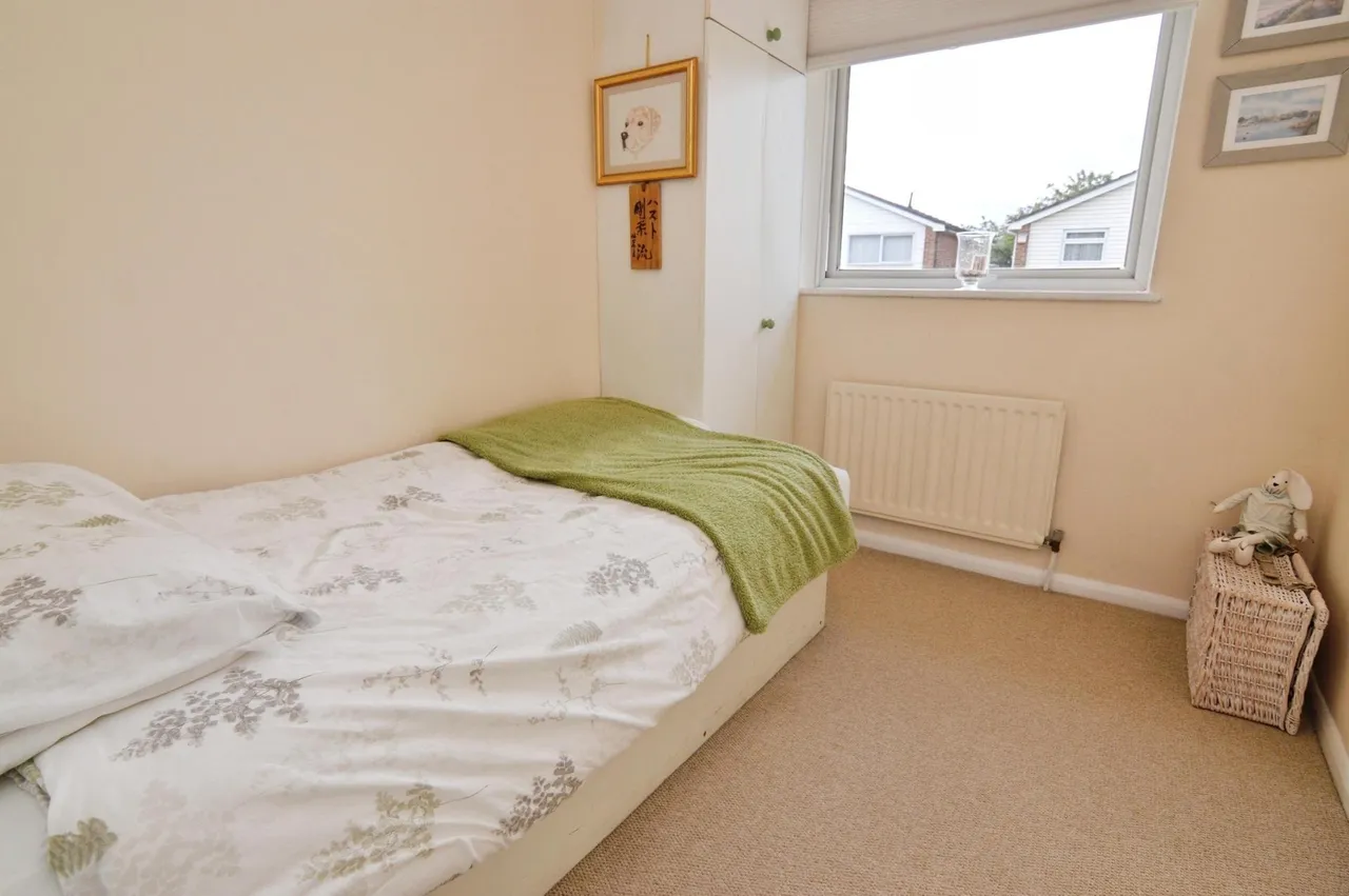 Delane Drive, Wokingham, RG41, photo 11