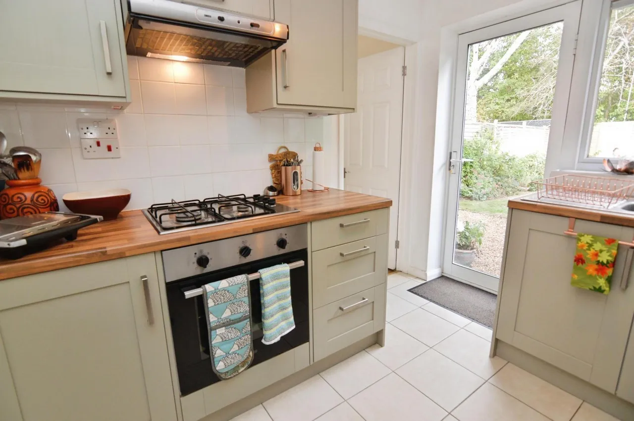 Delane Drive, Wokingham, RG41, photo 5