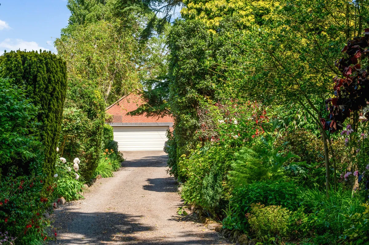 Cropwell Road, Radcliffe on Trent, NG12, photo 24
