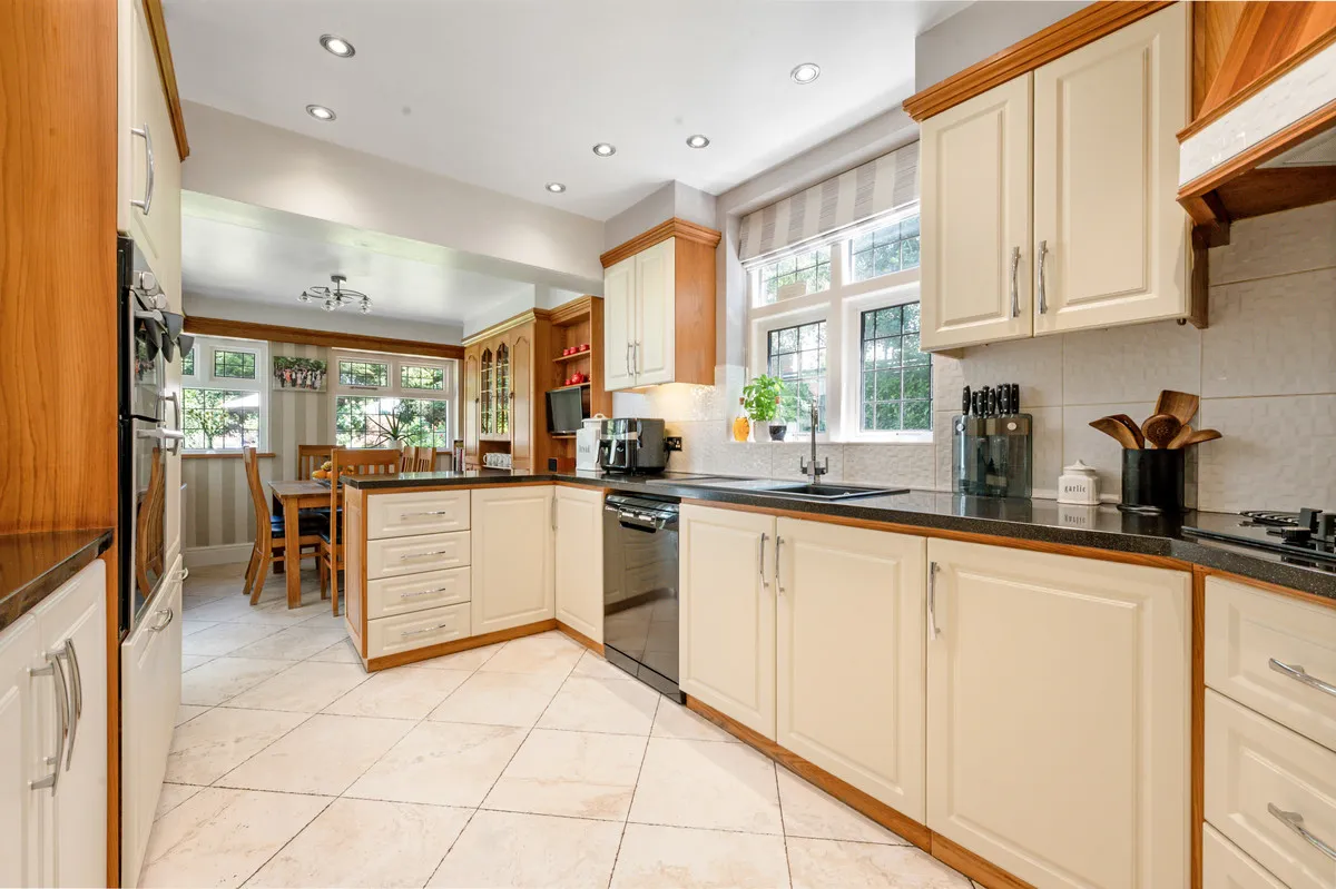 Cropwell Road, Radcliffe on Trent, NG12, photo 8