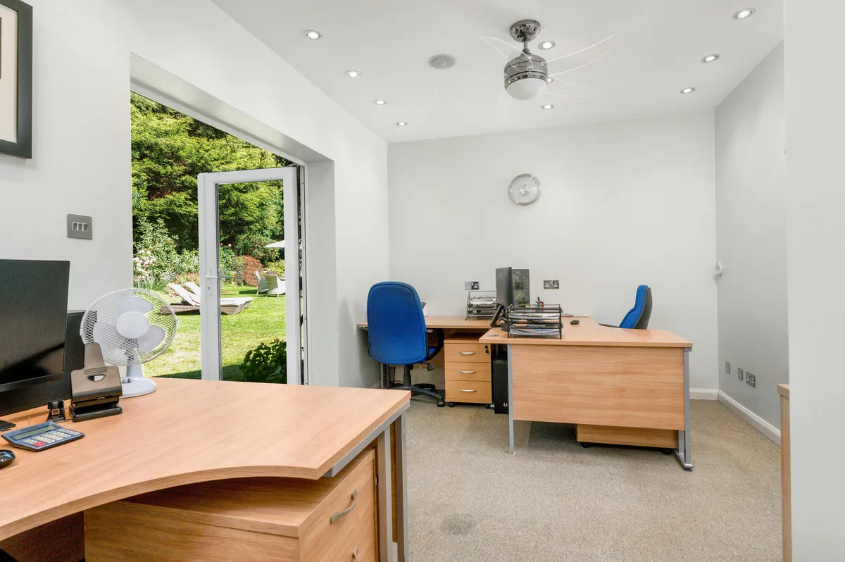 Cropwell Road, Radcliffe on Trent, NG12, photo 17