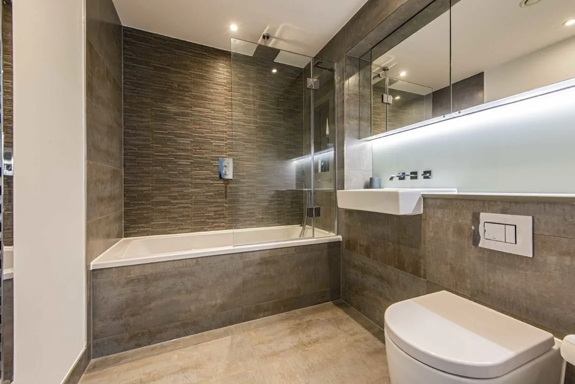 Gaumont Place, SW2, photo 5