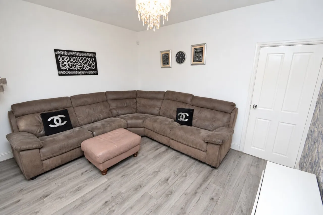 Keighley, BD21, photo 7