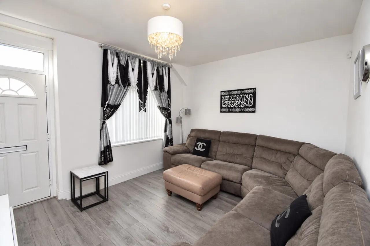 Keighley, BD21, photo 3