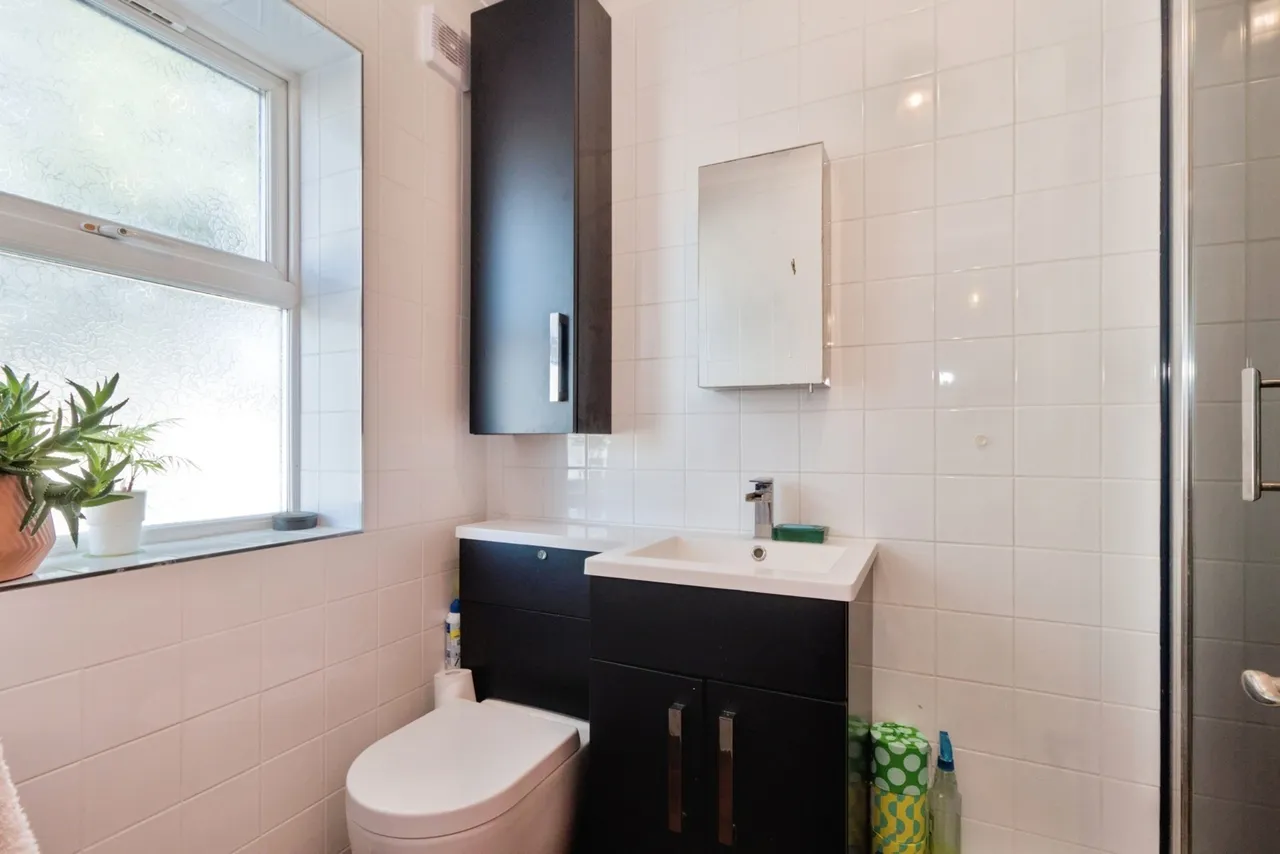 Wickham Lane, London, SE2, photo 20