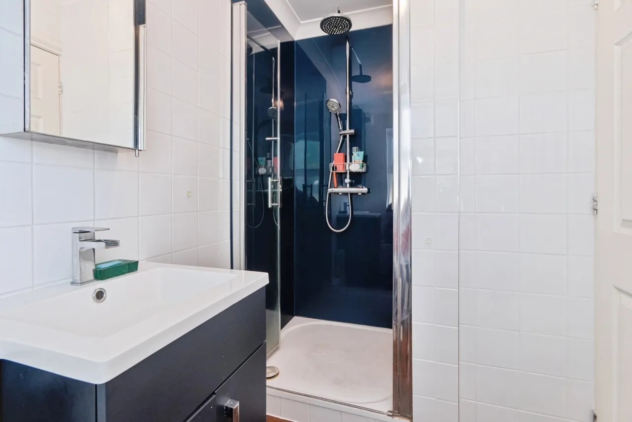 Wickham Lane, London, SE2, photo 19