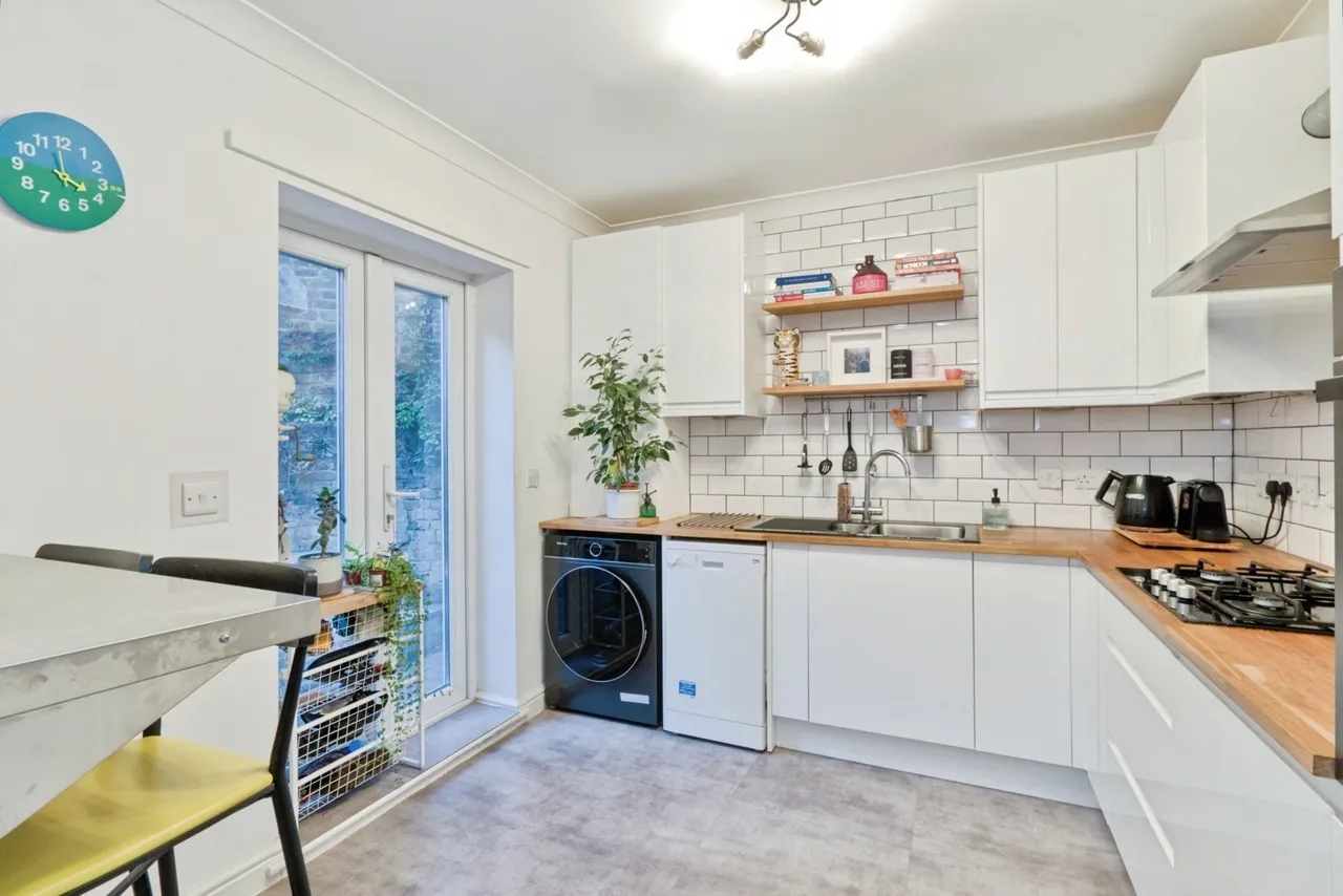 Wickham Lane, London, SE2, photo 11