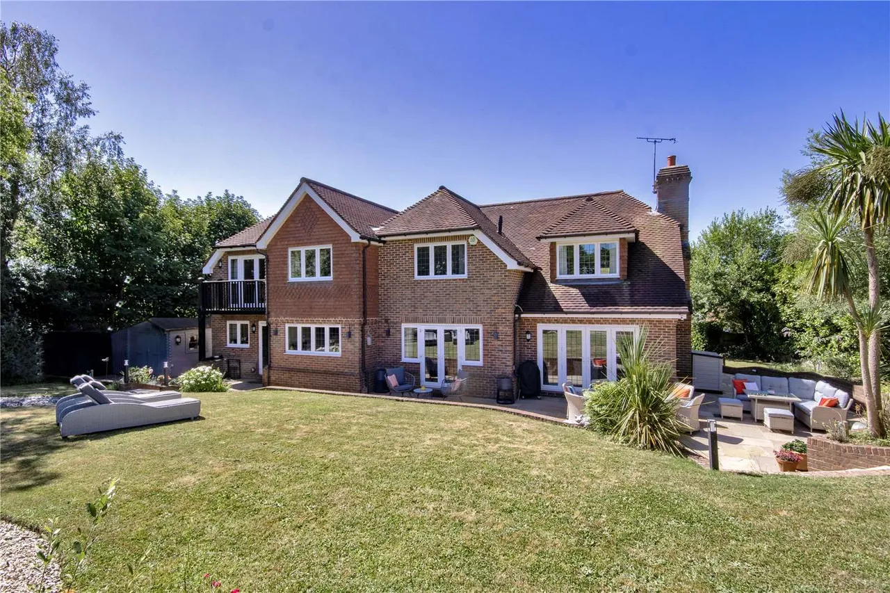 Heathfield Road, Burwash Weald, TN19, photo 19