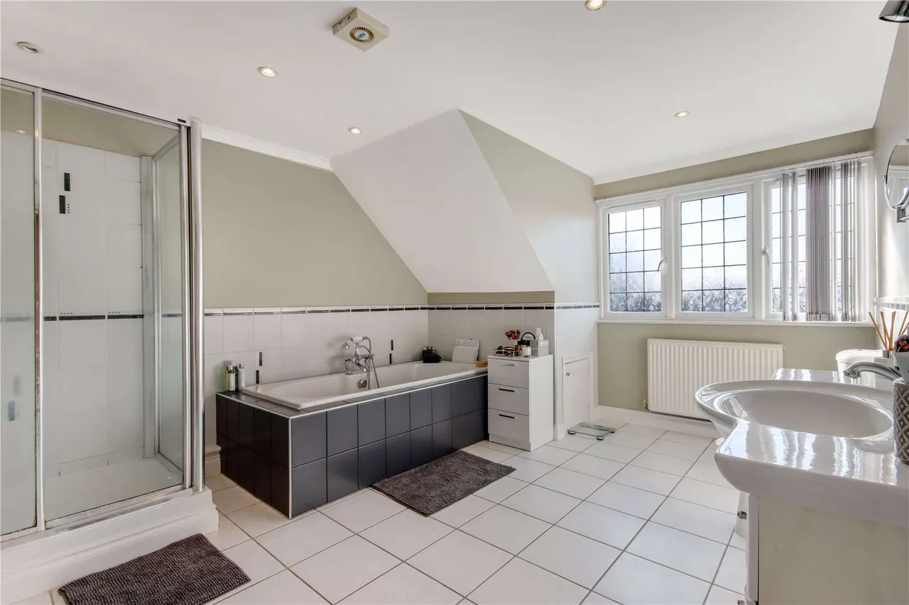Heathfield Road, Burwash Weald, TN19, photo 12
