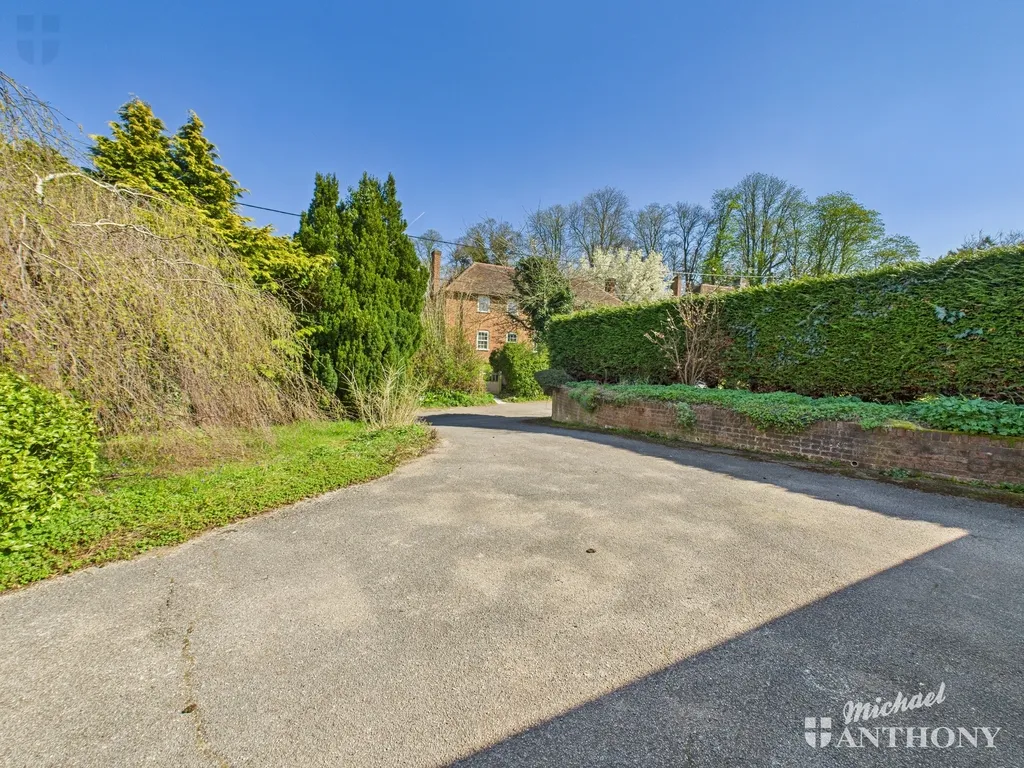Upper Hartwell, Stone, Aylesbury, HP17 8NZ, photo 15