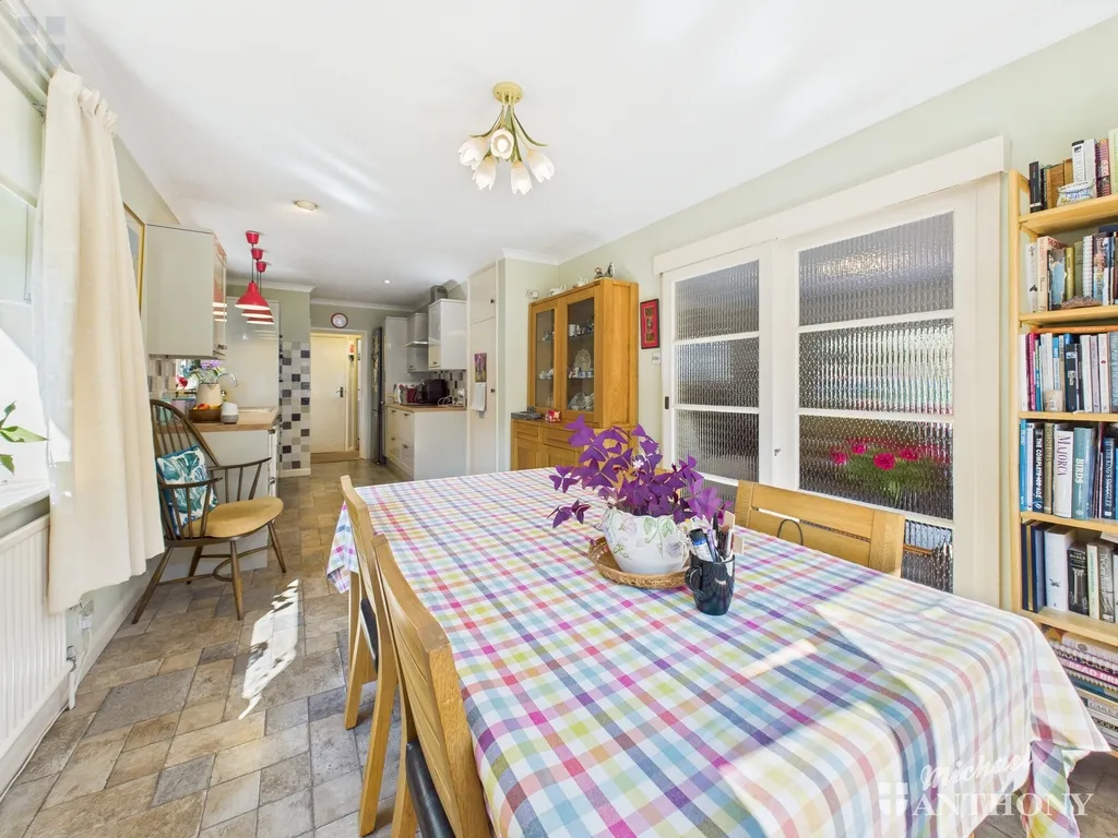 Upper Hartwell, Stone, Aylesbury, HP17 8NZ, photo 14