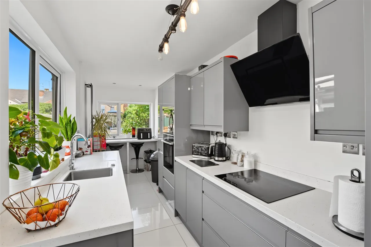 Gedling Road, Arnold, NG5, photo 2