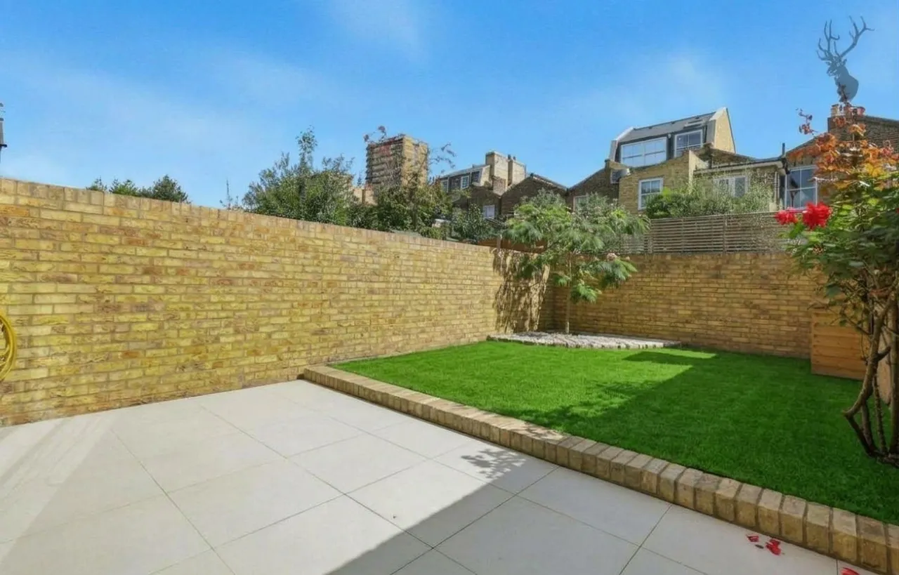 Zealand Road, London, E3, photo 25
