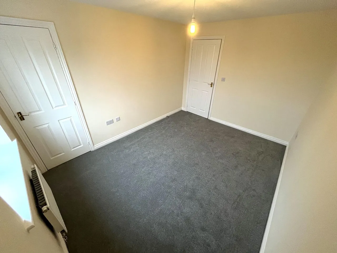 Hull Street, Hilton, DE65, photo 13
