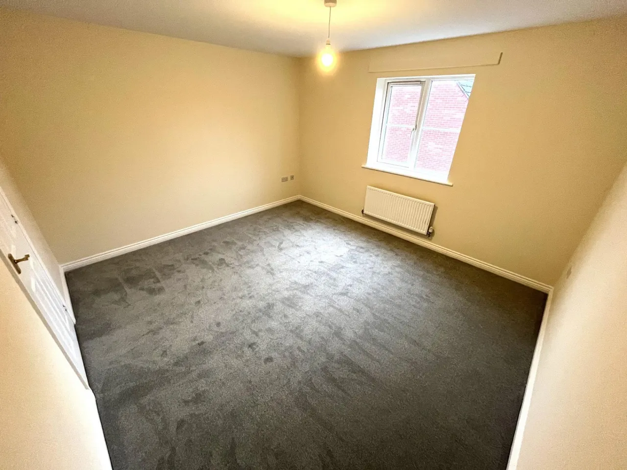 Hull Street, Hilton, DE65, photo 11