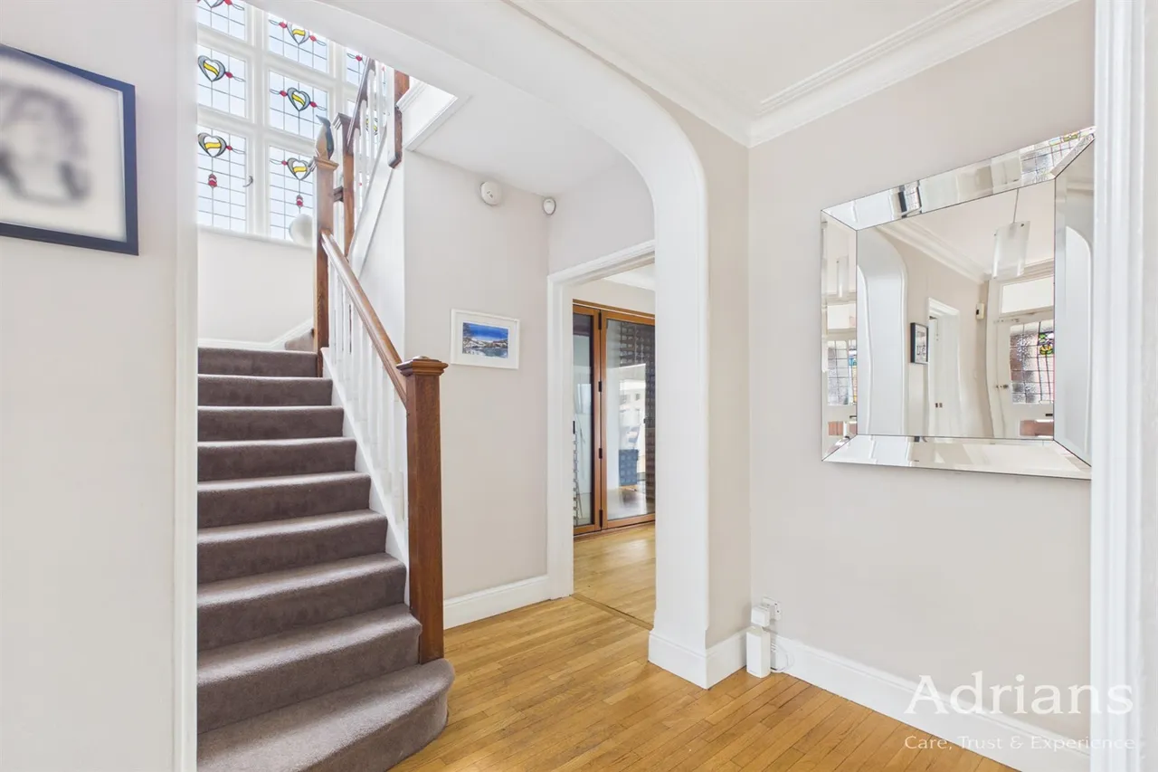 Cedar Avenue West, Chelmsford, CM1, photo 7