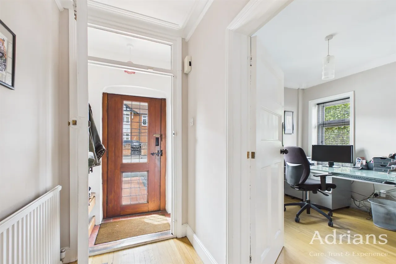 Cedar Avenue West, Chelmsford, CM1, photo 5